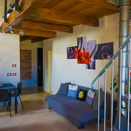 Un Nido Sul Fiume * Ferrara