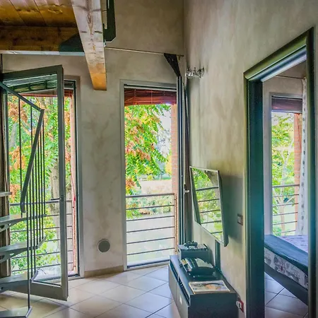 Un Nido Sul Fiume * Ferrara