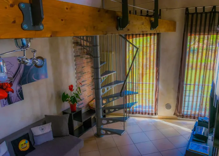 Un Nido Sul Fiume Ferrara